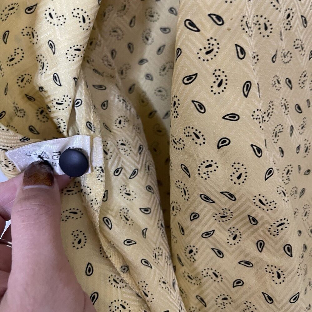 Vintage 80's Louis Feraud yellow silk paisley print double button up blouse US 8 - Picture 9 of 9